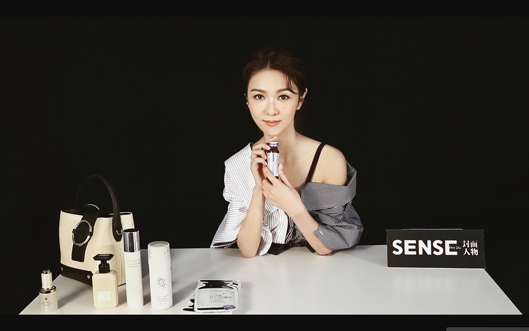 关于明星翻包视频二三事(图1) 关于明星翻包视频二三事(图1)