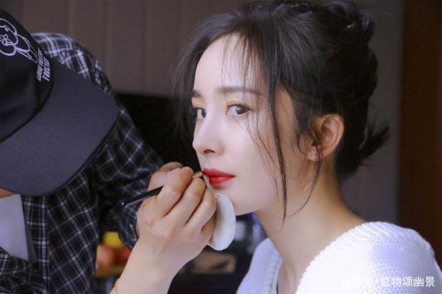 盘点各路明星私服哪家强,杨幂说第二,没人敢说第一(图4) 盘点各路明星私服哪家强,杨幂说第二,没人敢说第一(图4)